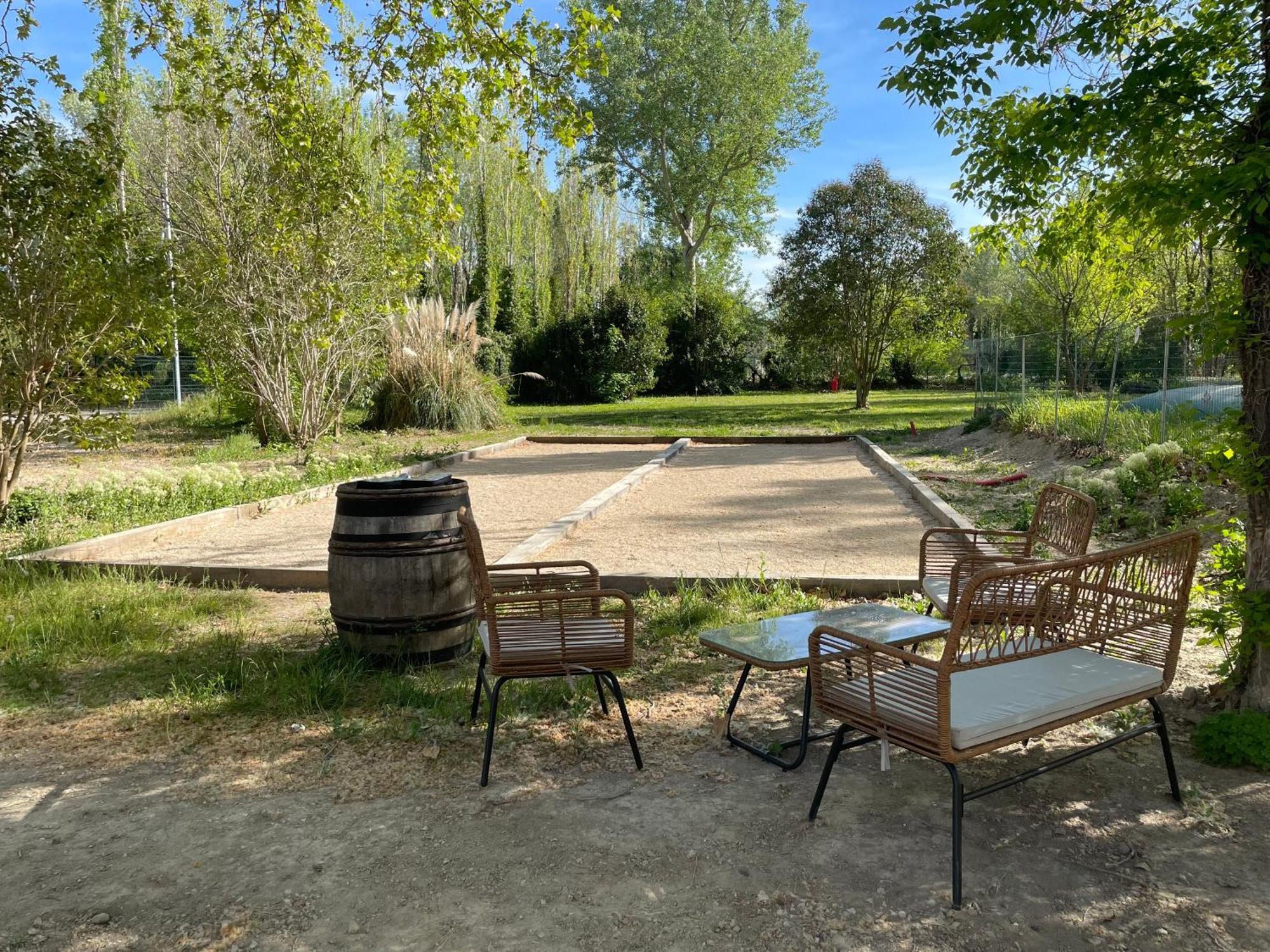 Lodges & Nature - 71 Avignon Bagian luar foto